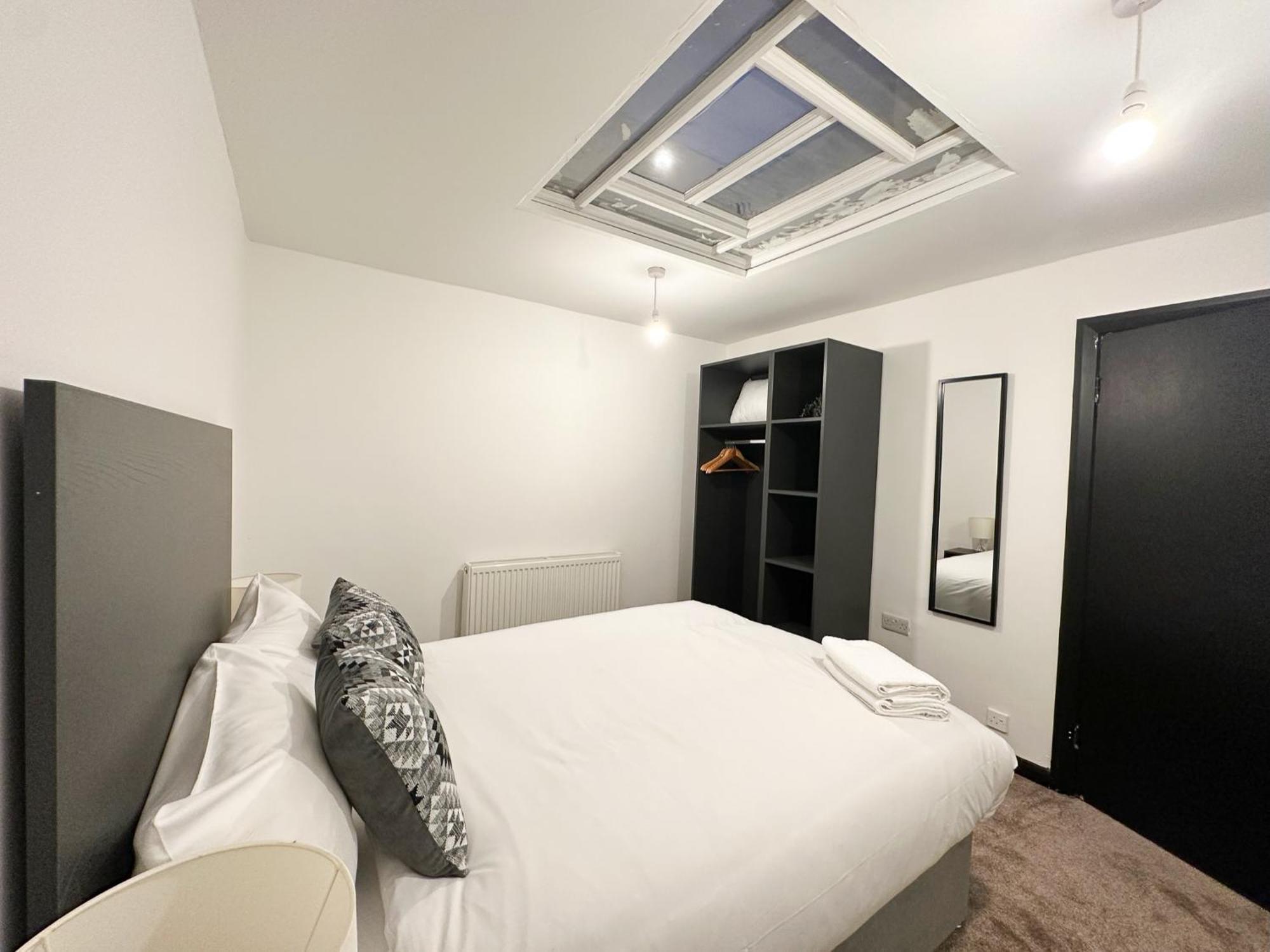Mulberry Aparthotel Newcastle Gateshead Room photo